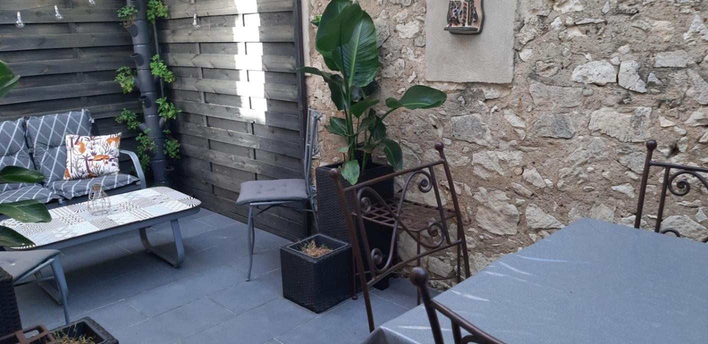 Maison Cuxac-dʼAude Eksteriør billede